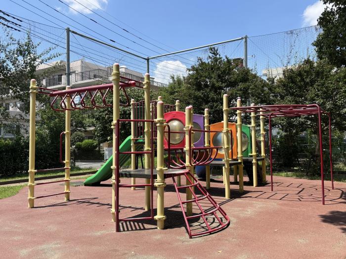 石原小前公園（鬼太郎公園）画像