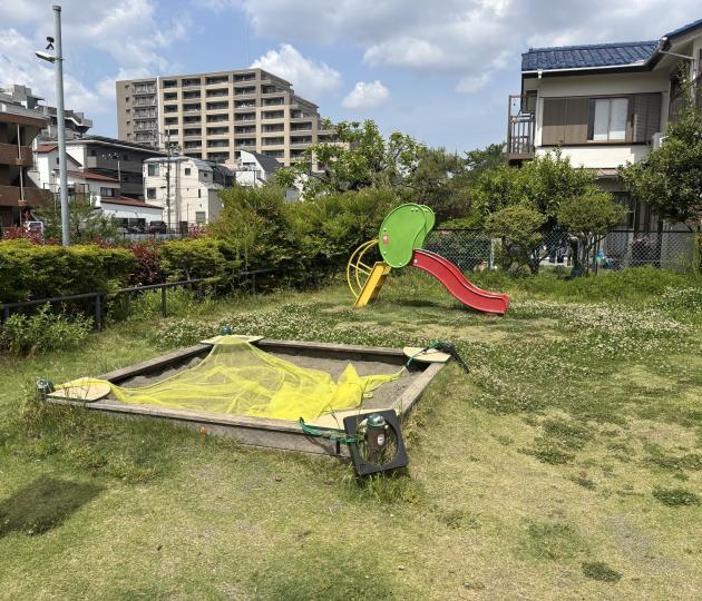 佐須児童遊園画像"