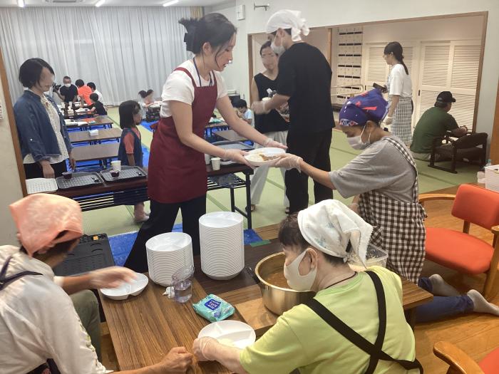 東京土建調布支部　子ども食堂