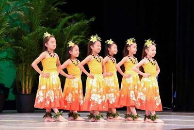 園児クラス募集中！ 子どもフラダンス教室