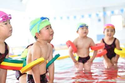 7/13まで！初夏のお友達紹介キャンペーンでスイミングをはじめよう♪の画像