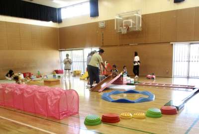 親子で遊べる♪　未就学児親子向け「子育てひろば」の画像