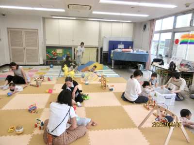 1月の「子育てひろば」の画像