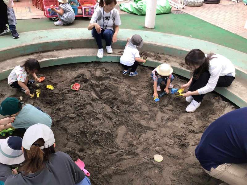 1歳児向けプレプレるーむ！たくさんの遊びを体験しよう画像