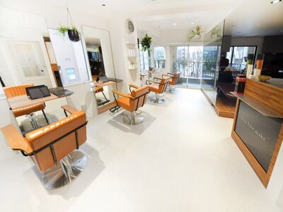 国領駅から徒歩2分落ち着いた空間