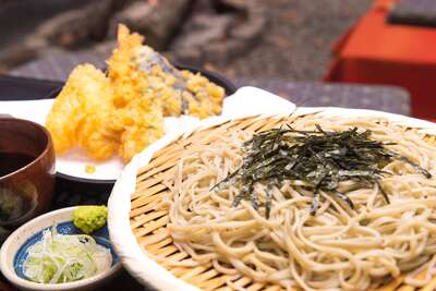 天ざる（二．八そば）