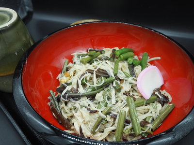 冷やし山菜そば