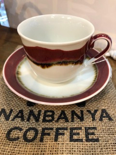 有田焼　真右ｴ門窯　シルクロード　珈琲碗‐新‐　桐箱付