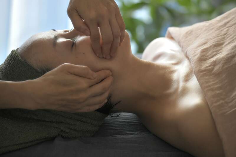 よもぎ蒸し専門店　癒し日和ぷらす