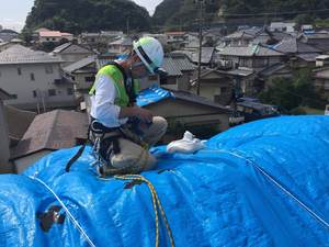 台風19年15号　千葉県鴨川市　飛散屋根瓦補修時の画像