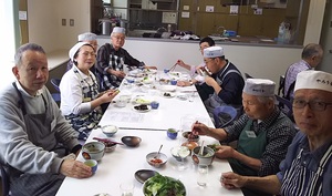 食事会